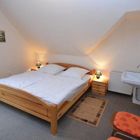 Nice Holiday Home Near Ski Area Medebach Extérieur photo